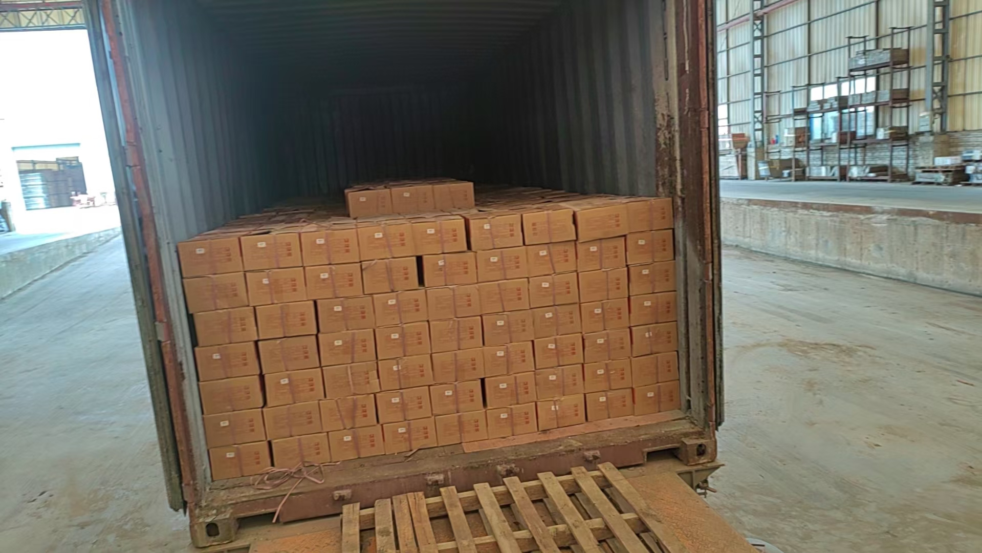 鴻獅陶瓷,超市地磚300X300,耐磨地磚,耐髒地磚,襟邋遢容易清潔瓷磚,瓷磚廠家直銷,